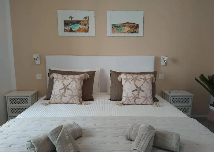 Paseo Del Mar- Playa Roca Sea Front Access - Free Ac - Wifi Appartement Costa Teguise