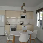 Paseo Del Mar- Playa Roca Sea Front Access - Free Ac - Wifi Appartamento