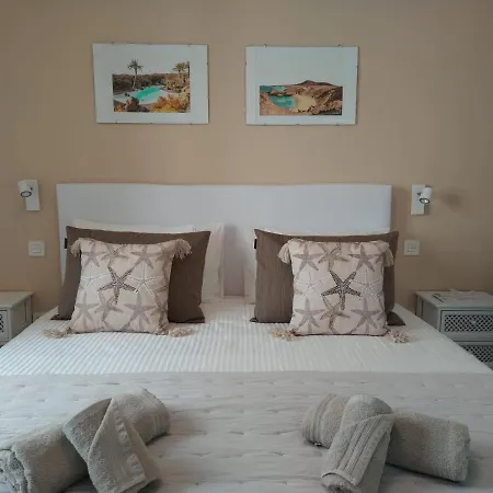 Paseo Del Mar- Playa Roca Sea Front Access - Free Ac - Wifi Appartamento Costa Teguise