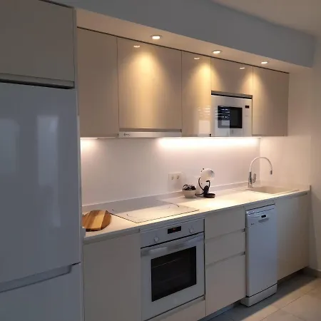 Apartman Paseo Del Mar- Playa Roca Sea Front Access - Free Ac - Wifi Costa Teguise