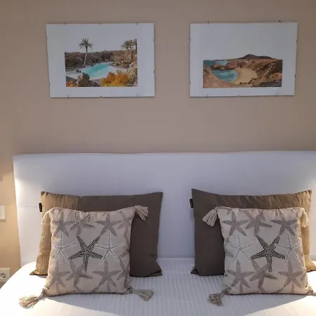 Paseo Del Mar- Playa Roca Sea Front Access - Free Ac - Wifi Costa Teguise