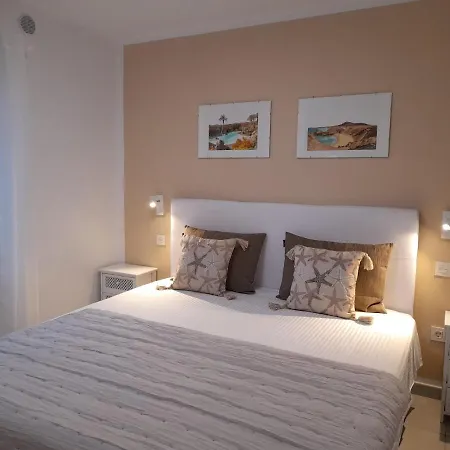 Paseo Del Mar- Playa Roca Sea Front Access - Free Ac - Wifi Apartman *