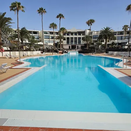 Апартаменты Paseo Del Mar- Playa Roca Sea Front Access - Free Ac - Wifi Коста-Тегисе