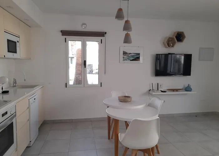 Paseo Del Mar- Playa Roca Sea Front Access - Free Ac - Wifi Apartment