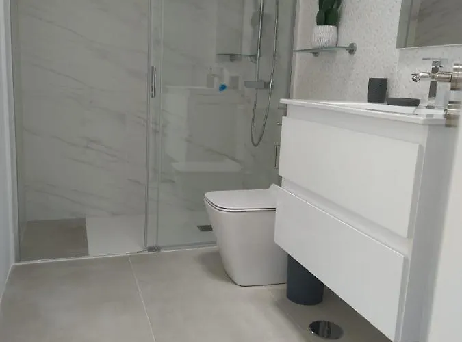 Paseo Del Mar- Playa Roca Sea Front Access - Free Ac - Wifi * Costa Teguise