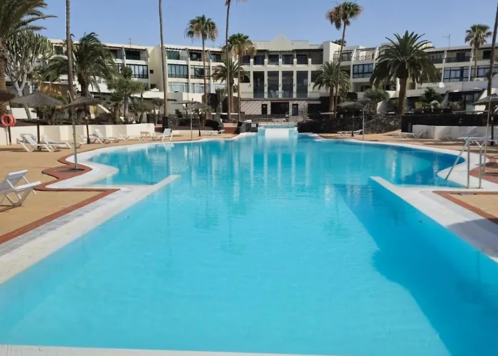 Apartment Paseo Del Mar- Playa Roca Sea Front Access - Free Ac - Wifi Costa Teguise